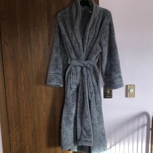 Charter club robe